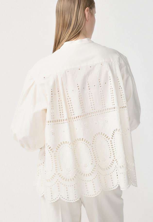 FLOWER EMBROIDERY BLOUSE 詳細画像 White 4