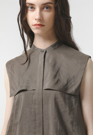SQUARE COLLARS BLOUSE