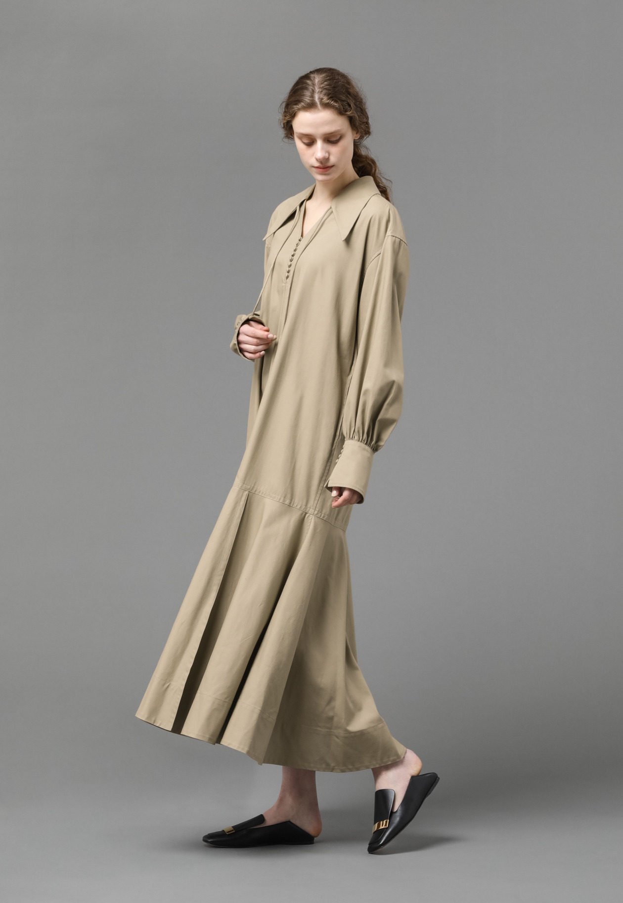 LONG POINT COLLAR DRESS 詳細画像 G.BE 4