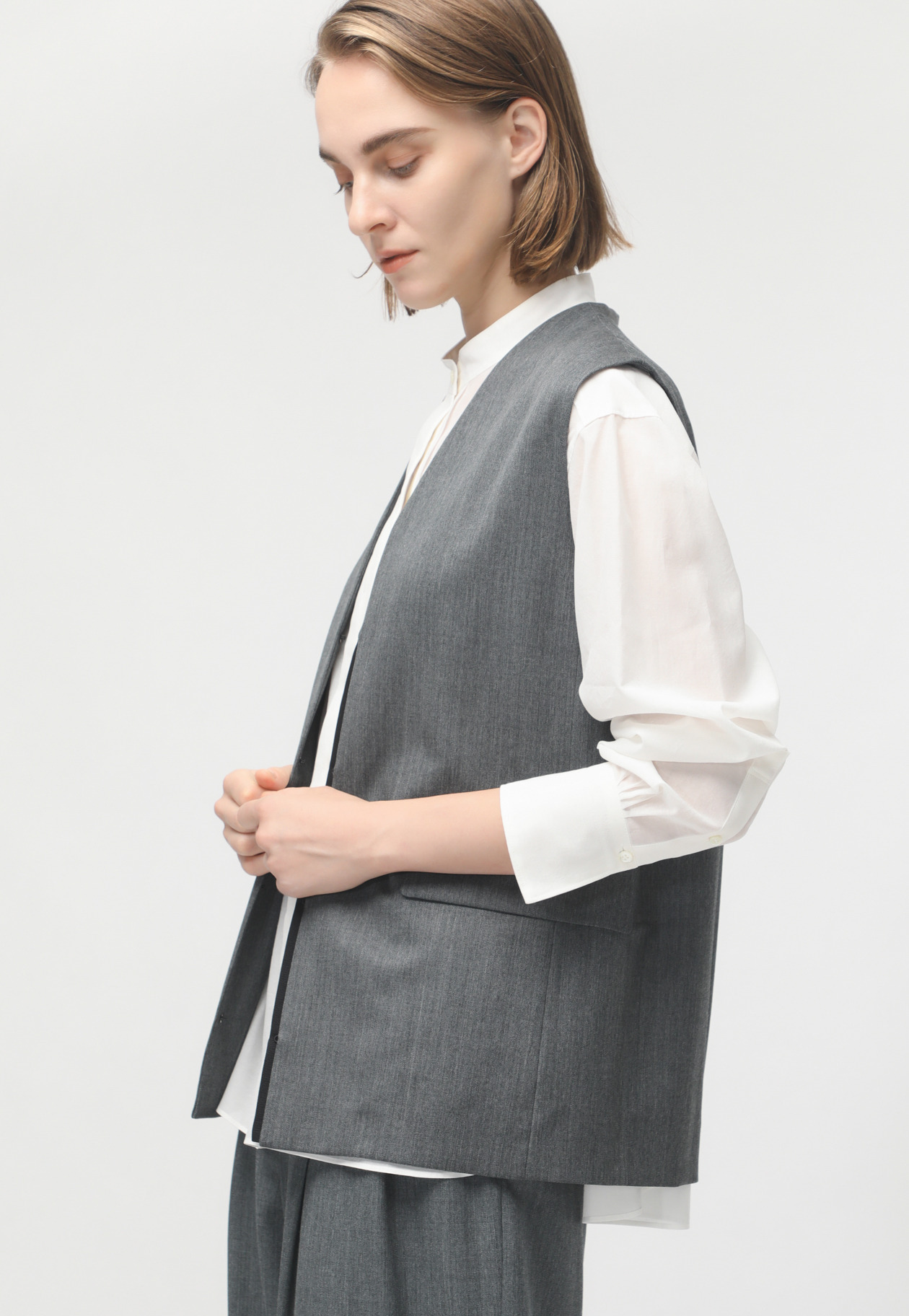 WOOL TWILL GILET 詳細画像 Gray 1