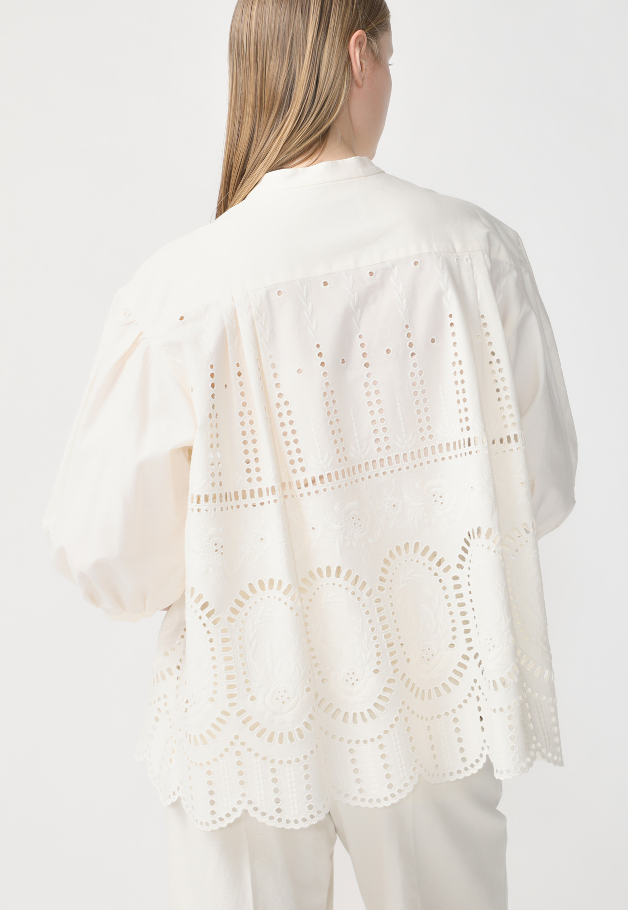 FLOWER EMBROIDERY BLOUSE 詳細画像 White 4