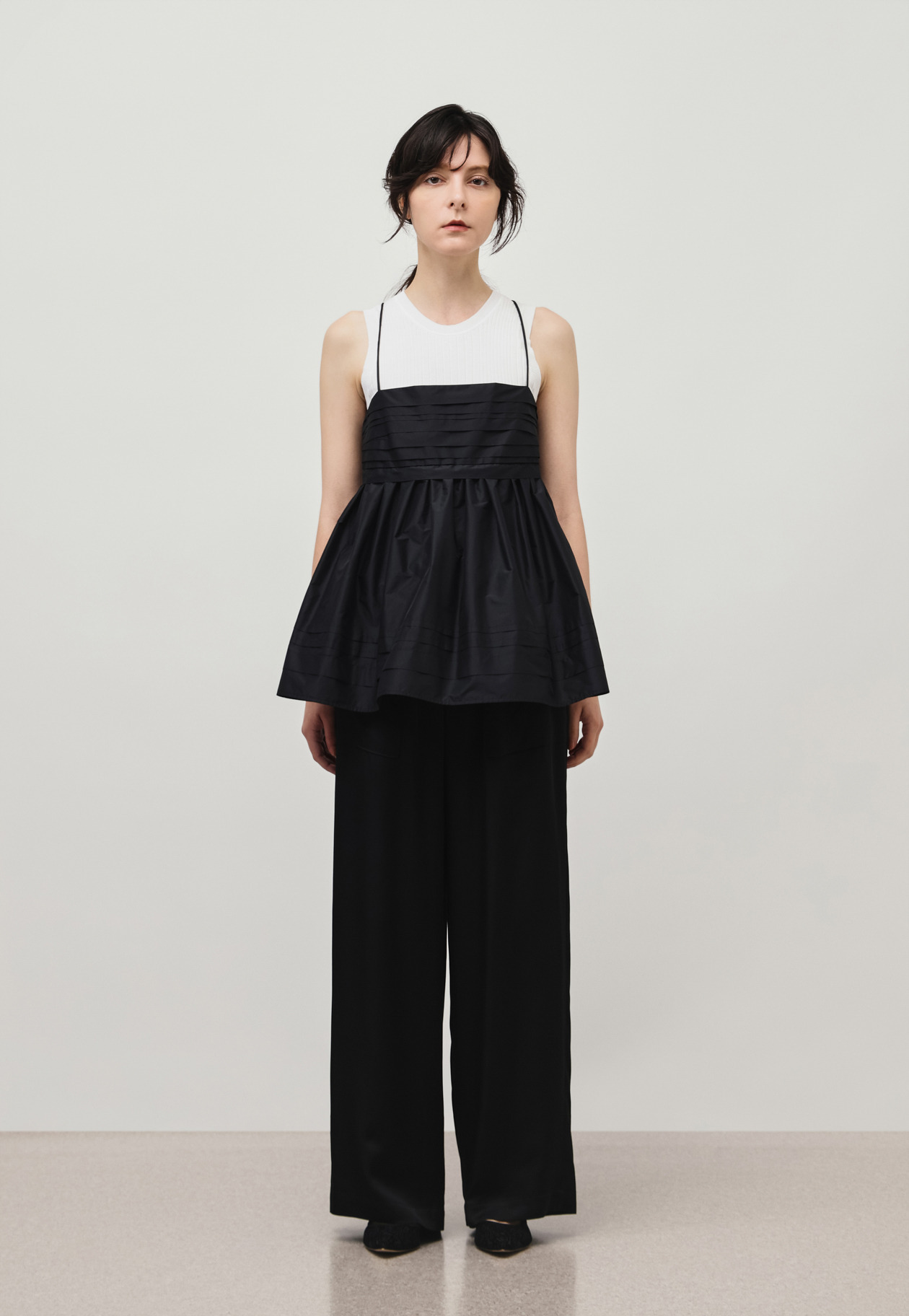 TAFFETA TUCK CAMISOLE BLOUSE / タフタタックキャミソールブラウス 詳細画像 Black 1