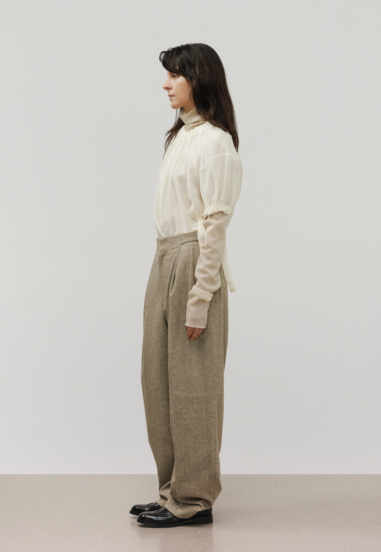 SILKY GATHERED BLOUSE / シルキーギャザーブラウス 詳細画像 OW 3