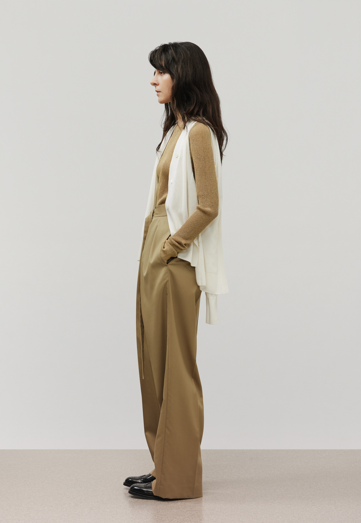 WOOL GABARDINE PANTS / ウールギャバジンパンツ 詳細画像 Camel 2