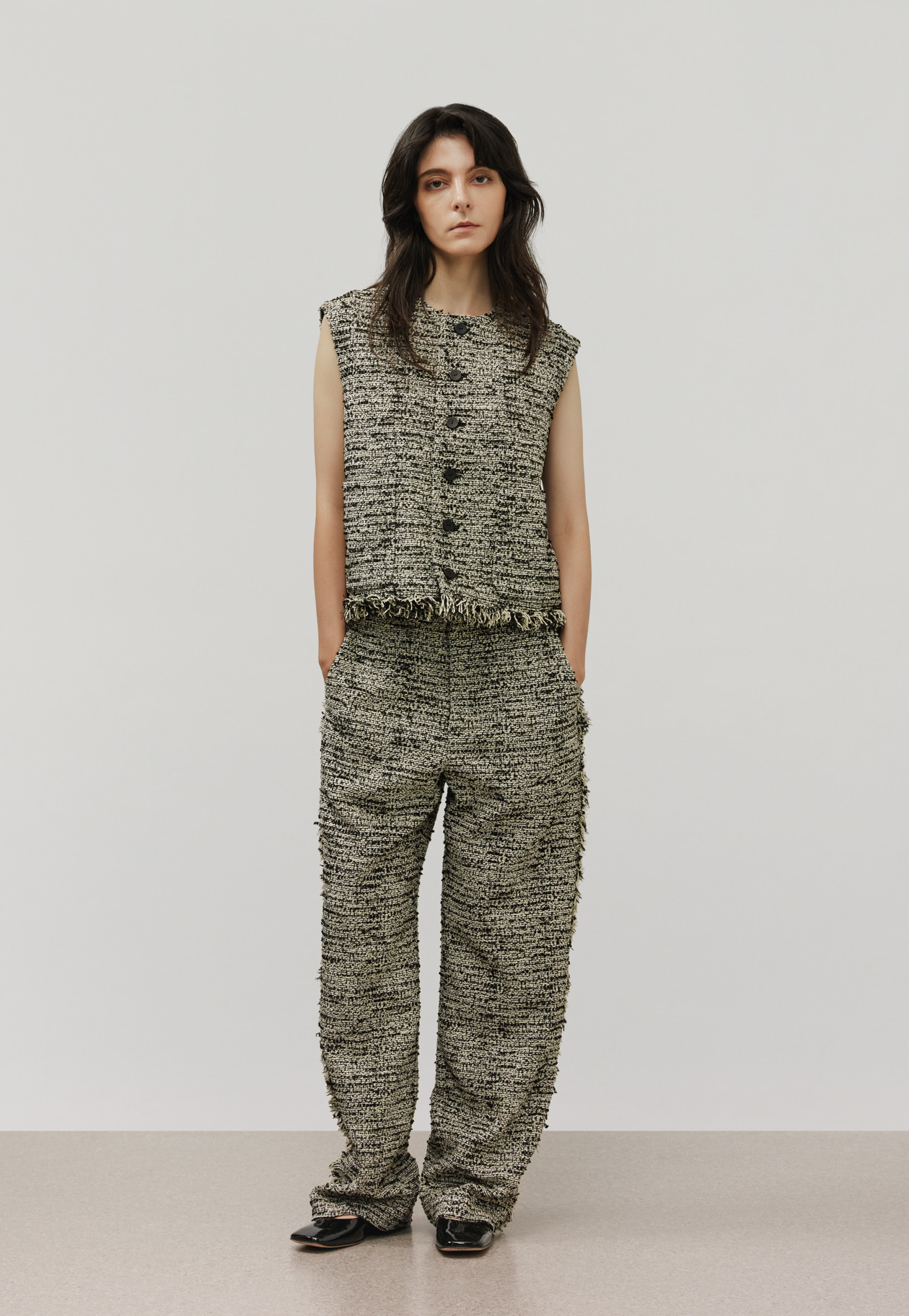 FANCY TWEED CREW NECK GILET / ファンシーツィードクルーネックジレ 詳細画像 Black 1