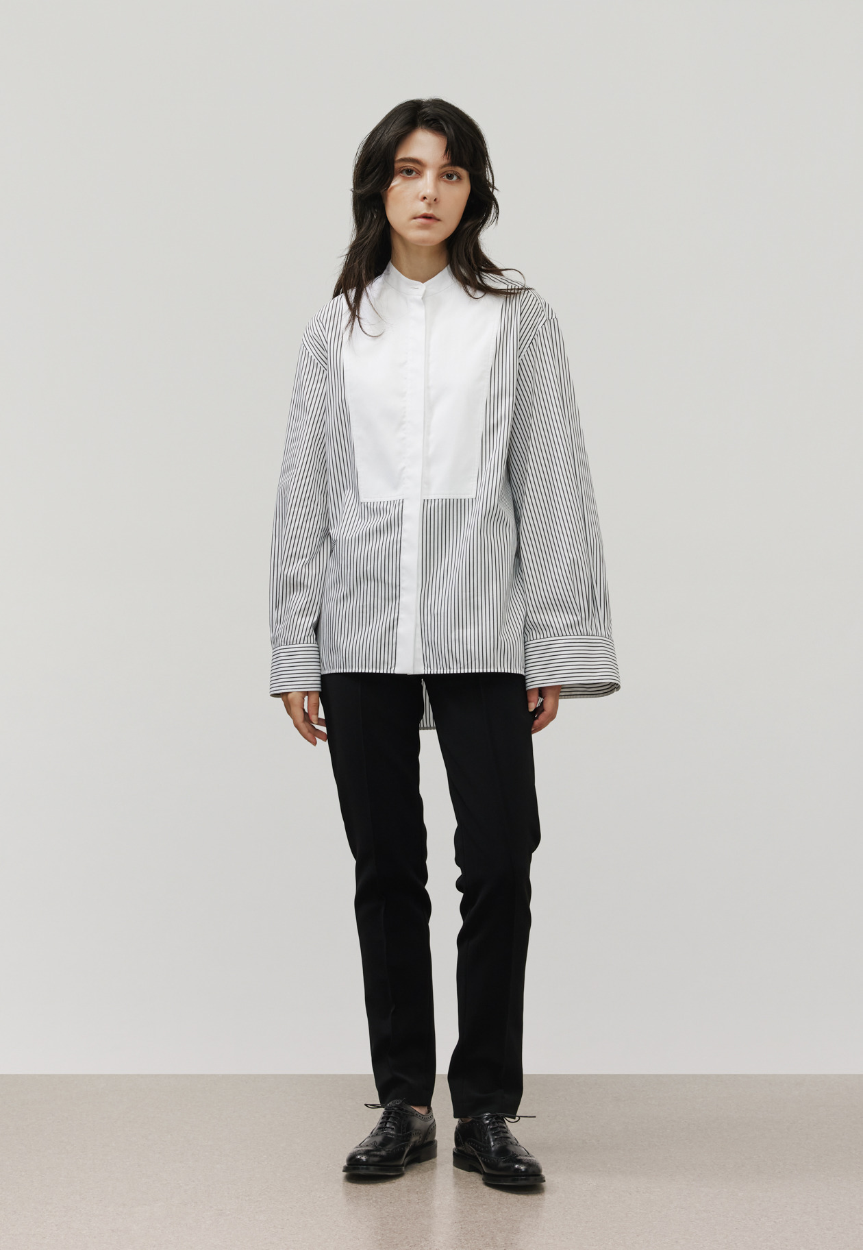 COTTON NO COLLAR BOSOM SHIRT / コットンノーカラーブザムシャツ 詳細画像 Black 1