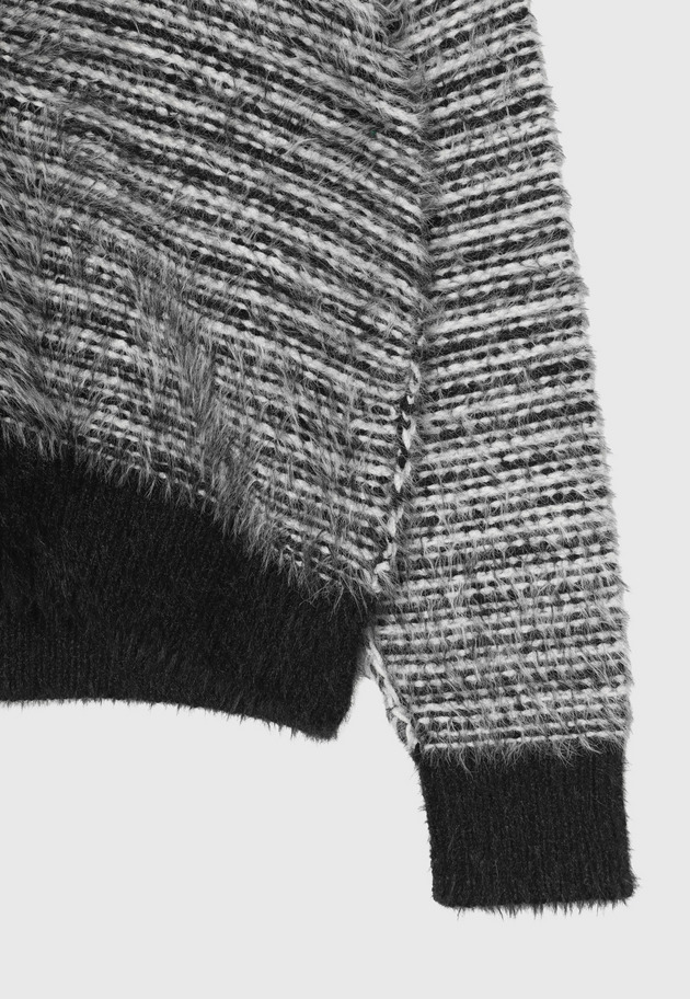 LOW GAUGE CORSAGE CARDIGAN / ローゲージコサージュカーディガン 詳細画像 Black 6