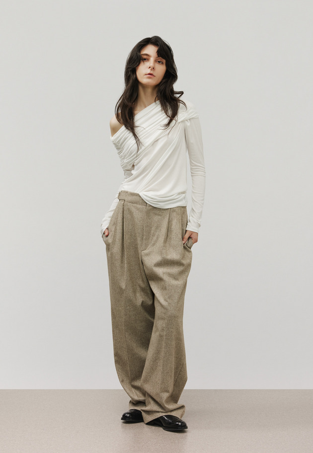 LYOCELL BARE OFF-SHOULDER / リヨセルベアオフショルダー 詳細画像 OW 1
