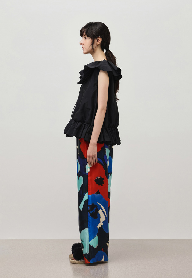 WASHER TAFFETA RUFFLE NO SLEEVE BLOUSE / ワッシャータフタラッフルノースリーブブラウス 詳細画像 Black 3