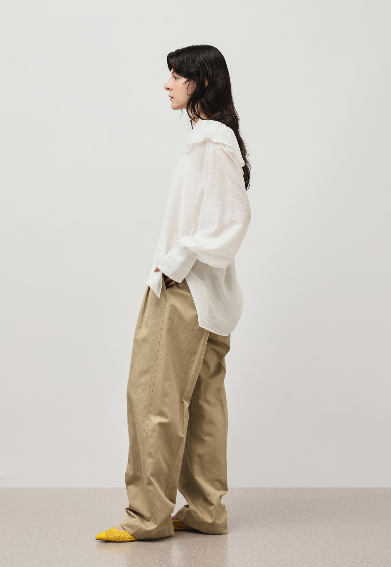 SHEER SILK RUFFLE BLOUSE / シアーシルクラッフルブラウス 詳細画像 White 3