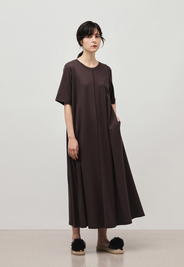 SMOOTH JERSEY SHORT SLEEVE DRESS / スムースジャージーショートスリーブドレス 詳細画像 Brown 2