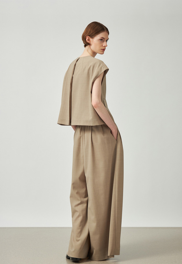 TROPICAL WOOL SUPER WIDE PANTS / トロピカルウールスーパーワイドパンツ 詳細画像 Beige 4