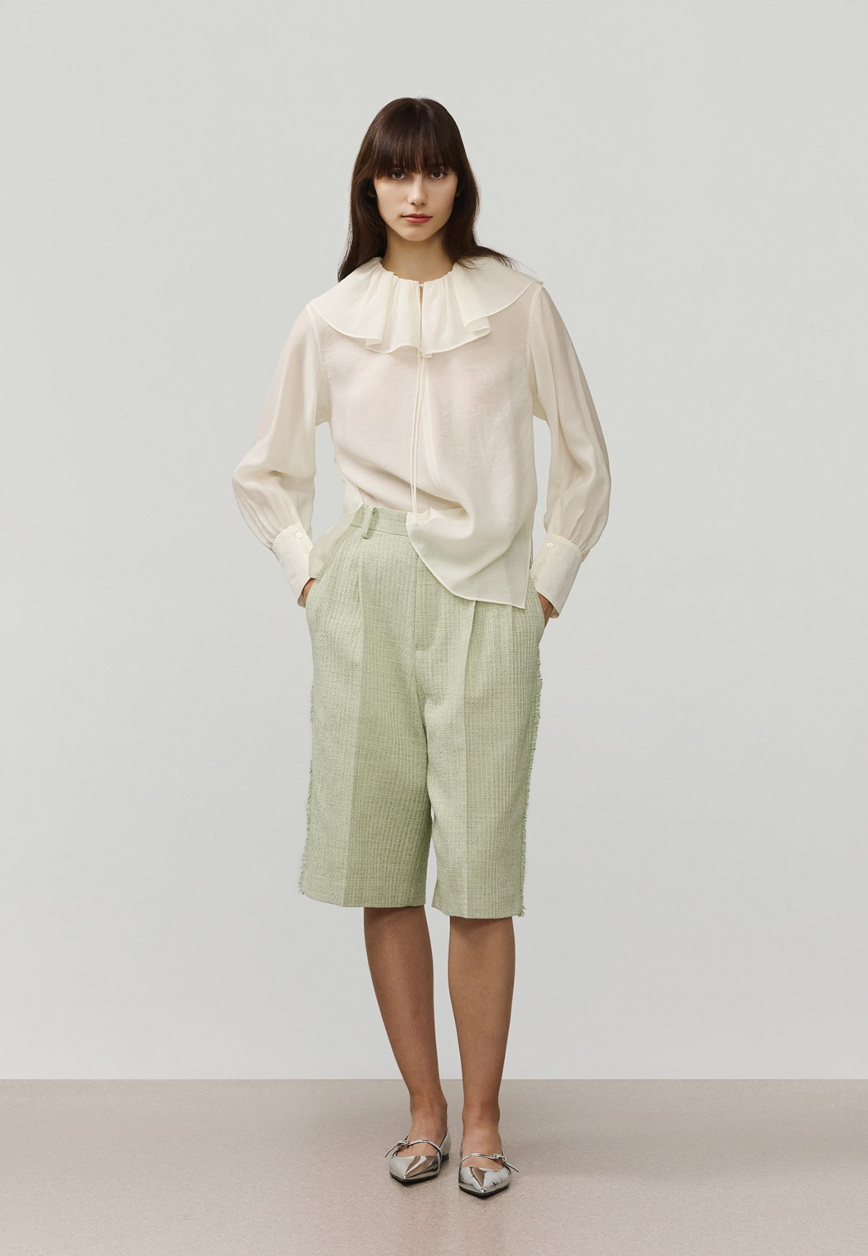 SILKY RUFFLE BLOUSE / シルキーラッフルブラウス 詳細画像 OW 1