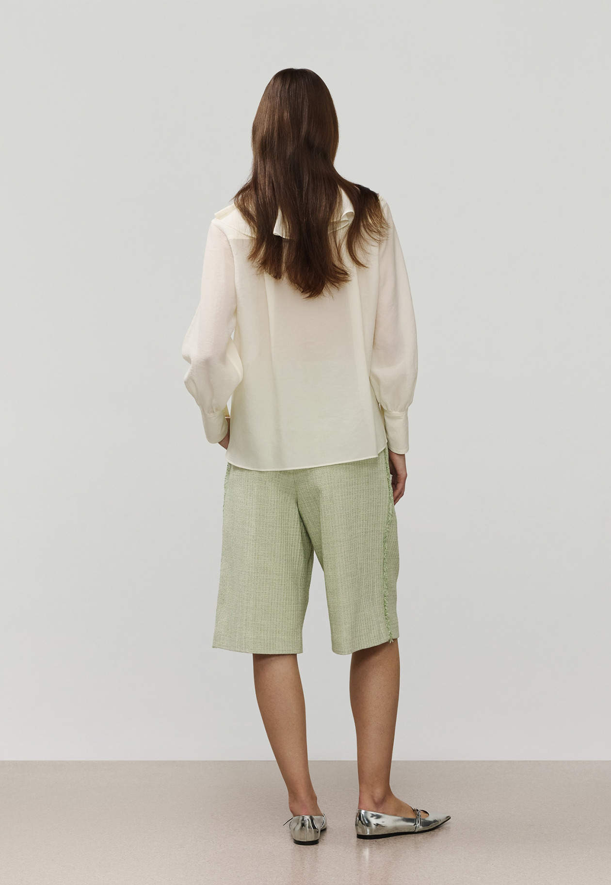 SILKY RUFFLE BLOUSE / シルキーラッフルブラウス 詳細画像 OW 3