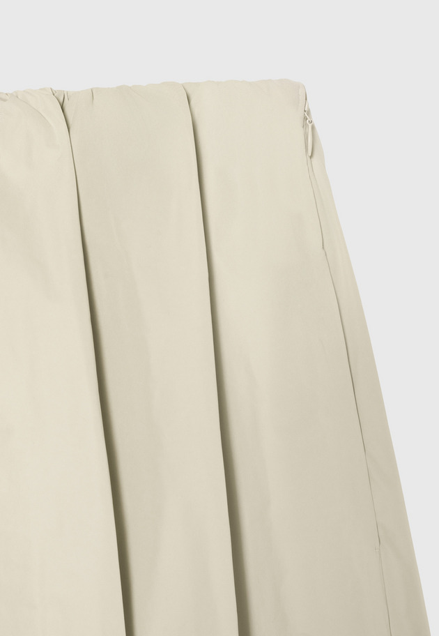 POLYESTER TAFFETA TUCK SKIRT / ポリエステルタフタタックスカート 詳細画像 Beige 4