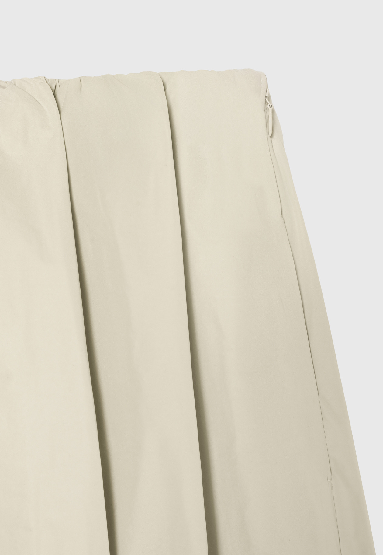POLYESTER TAFFETA TUCK SKIRT / ポリエステルタフタタックスカート 詳細画像 Beige 4
