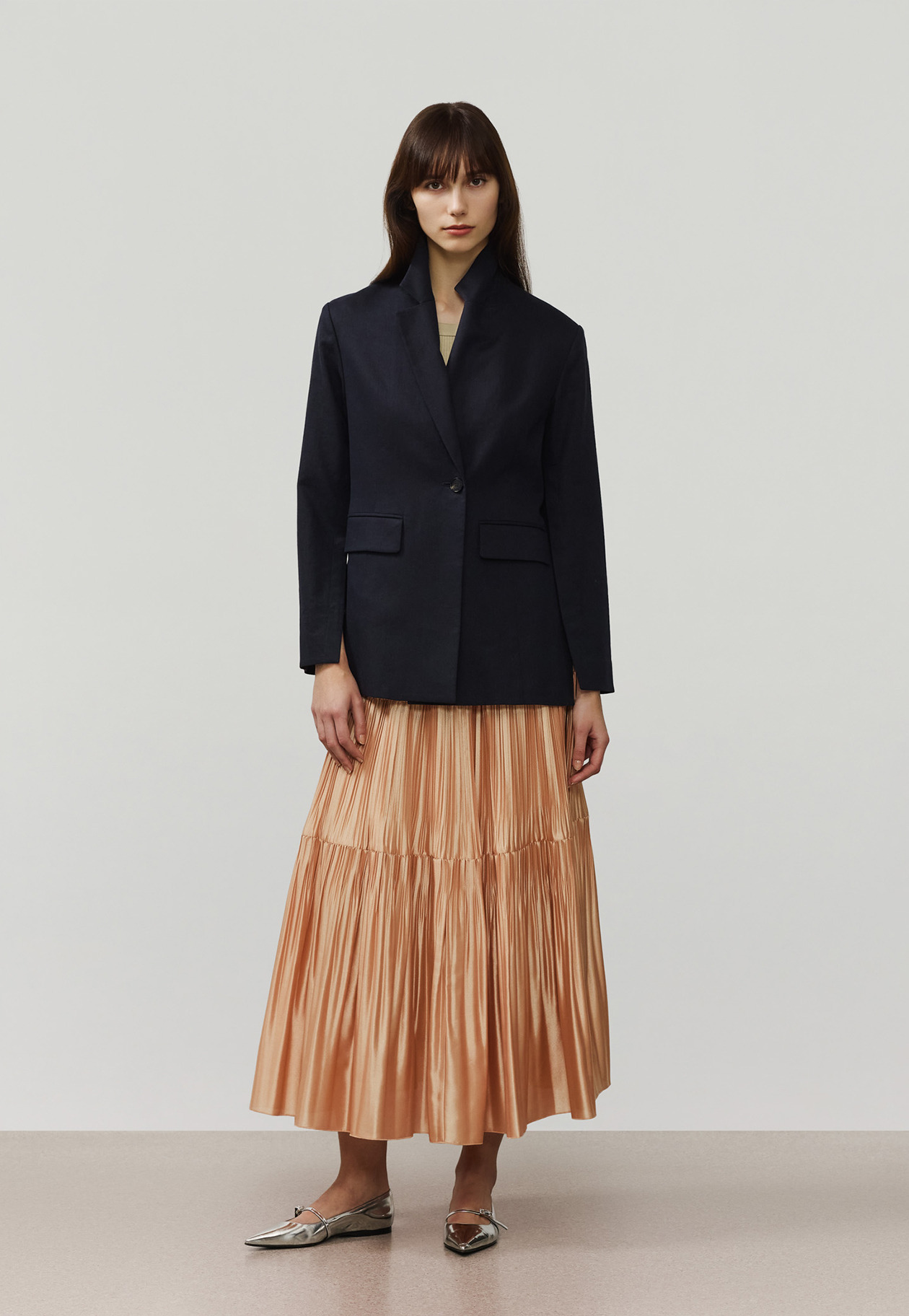 SILK POLYESTER TIERED PLEATS SKIRT / シルクポリエステルティアードプリーツスカート 詳細画像 OR 1