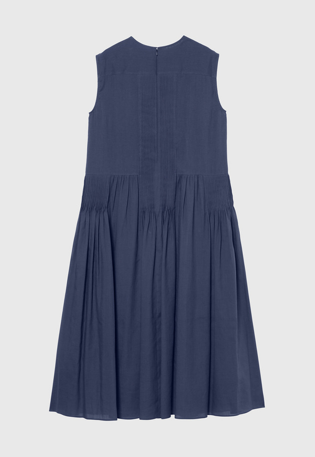 RAMIE COTTON PINTUCK SLEEVELESS DRESS / ラミーコットンピンタックスリーブレスドレス 詳細画像 Blue 2