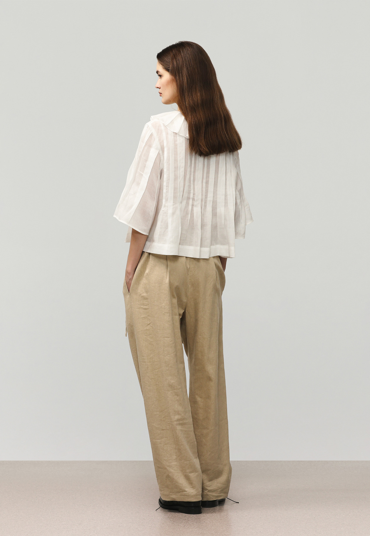 RAMIE PLEATS SHORT SLEEVE BLOUSE / ラミープリーツショートスリーブブラウス 詳細画像 OW 3