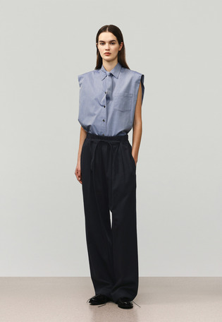 COTTON TWILL SLEEVELESS BOW BLOUSE / コットンツイルスリーブレスボウブラウス