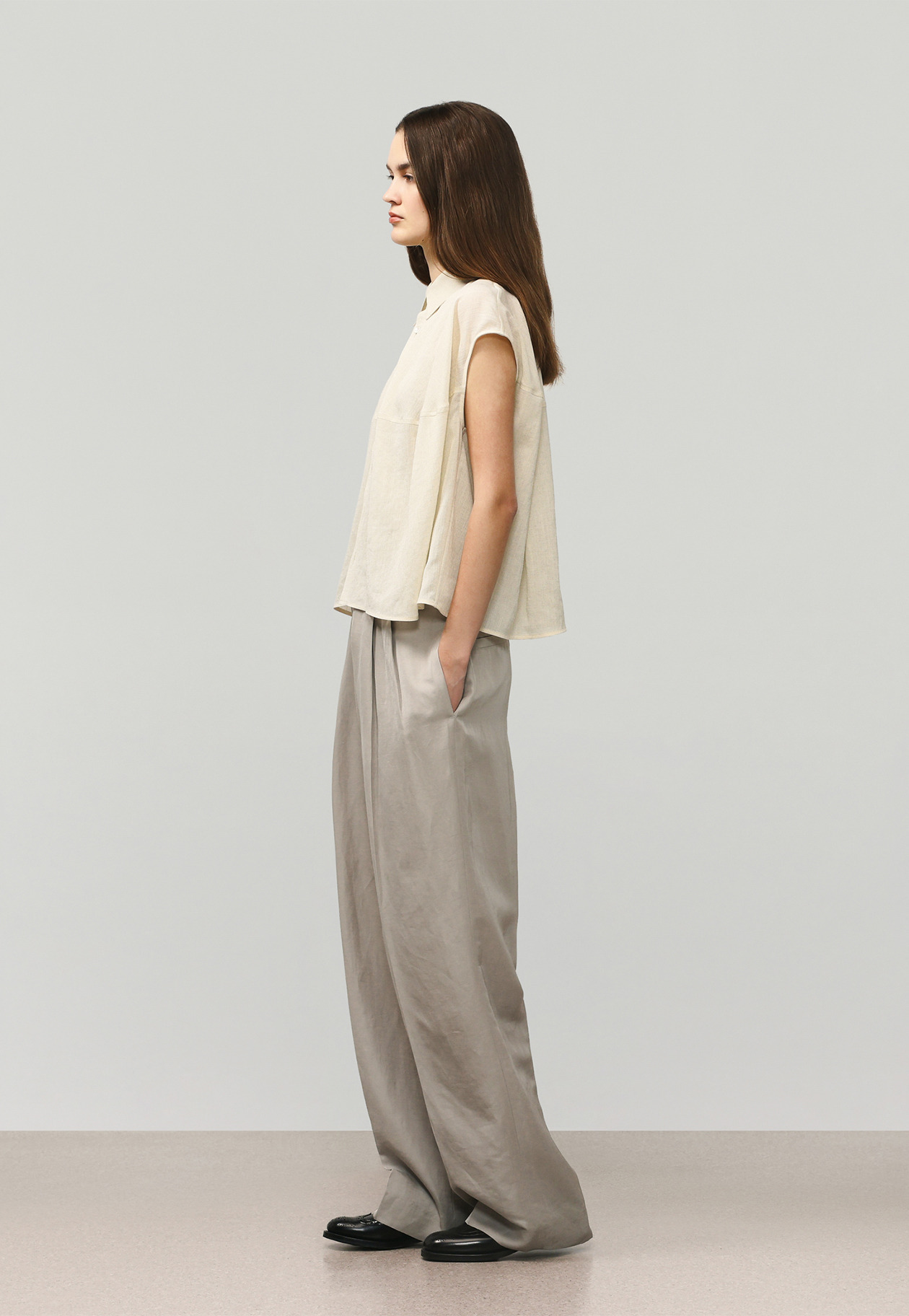 TRIACETATE SLUB FRENCH SLEEVE BLOUSE /トリアセテートスラブフレンチスリーブブラウス 詳細画像 Beige 2